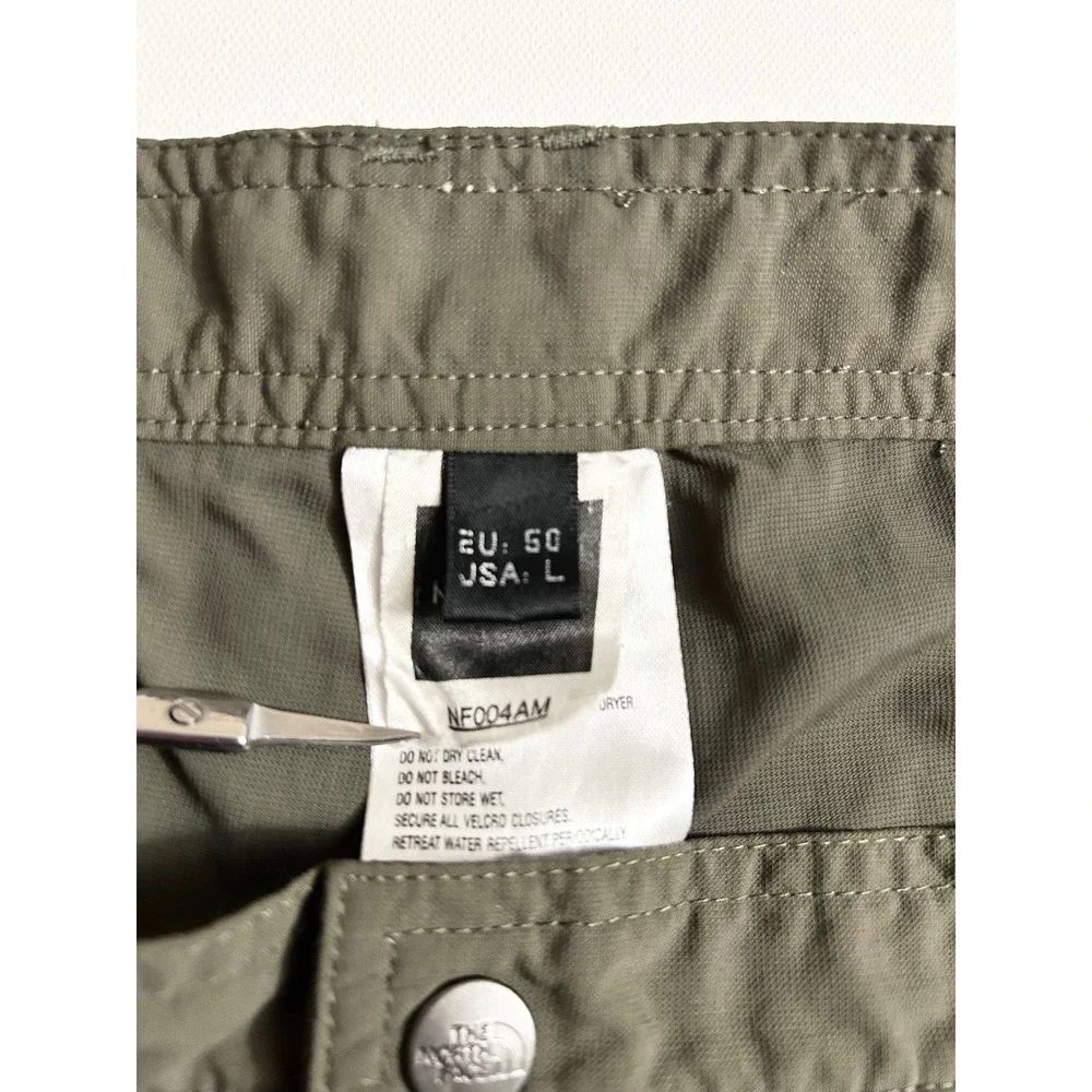 The North Face Mens Convertible Hiking Pants Olive Green Size L NF004AM